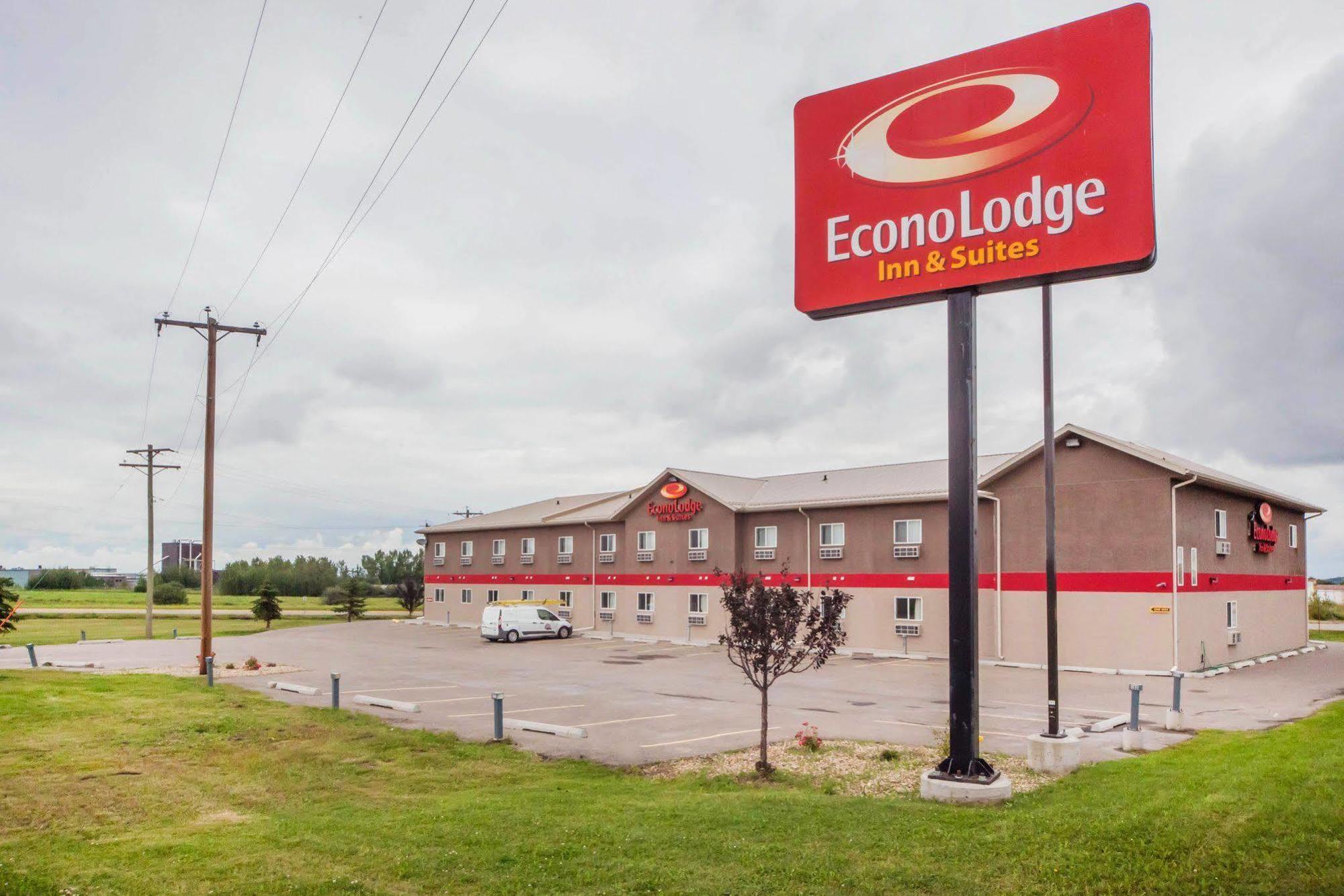 Econo Lodge Inn & Suites Innisfail Esterno foto