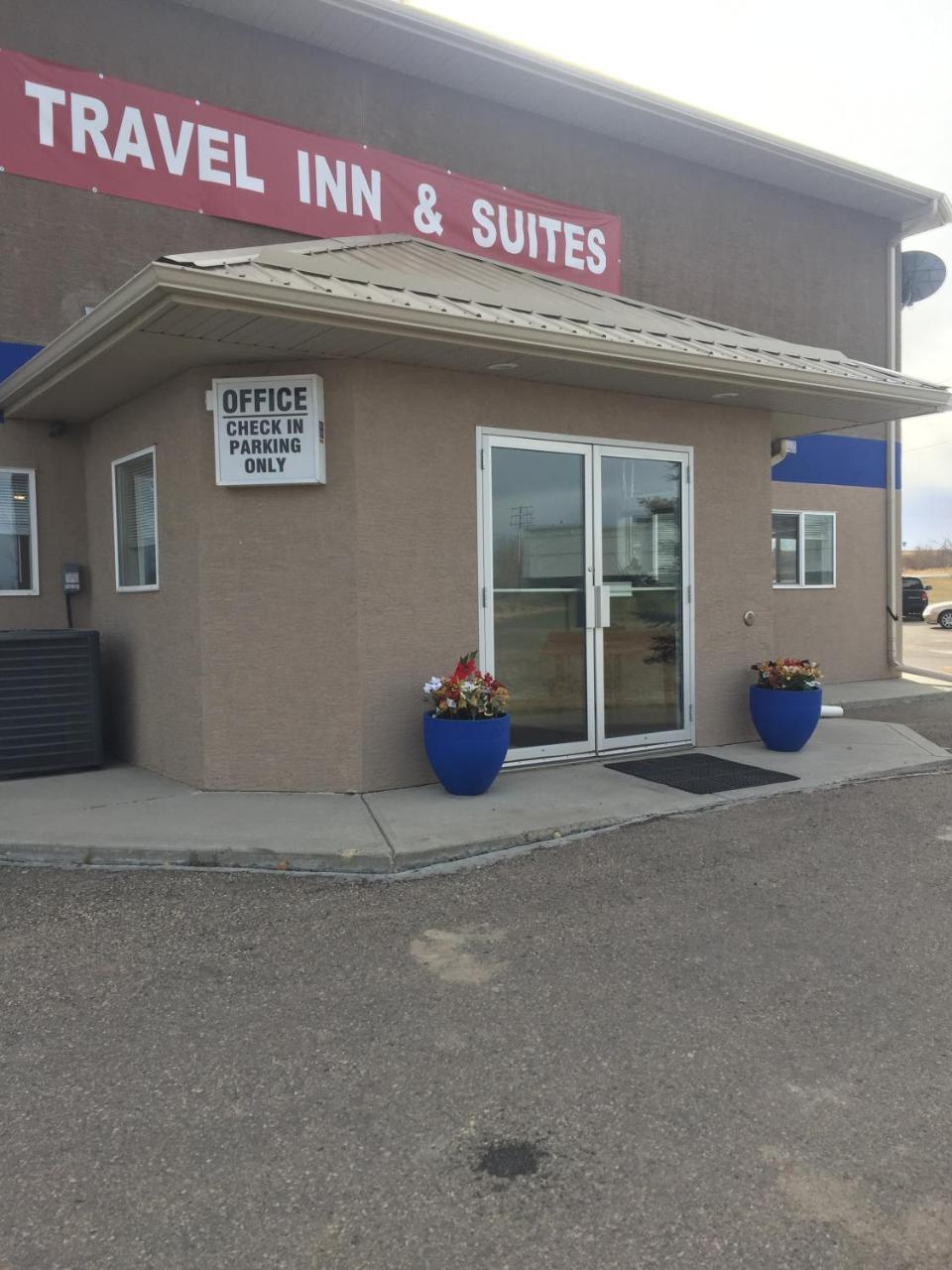 Econo Lodge Inn & Suites Innisfail Esterno foto